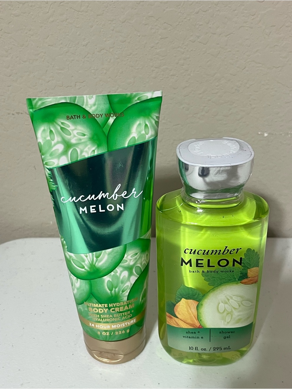 Bath & Body Works Cucumber Melon 8oz Body Cream + 10 fl oz Shower Gel Set NEW